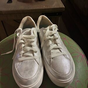White Casual Sneakers